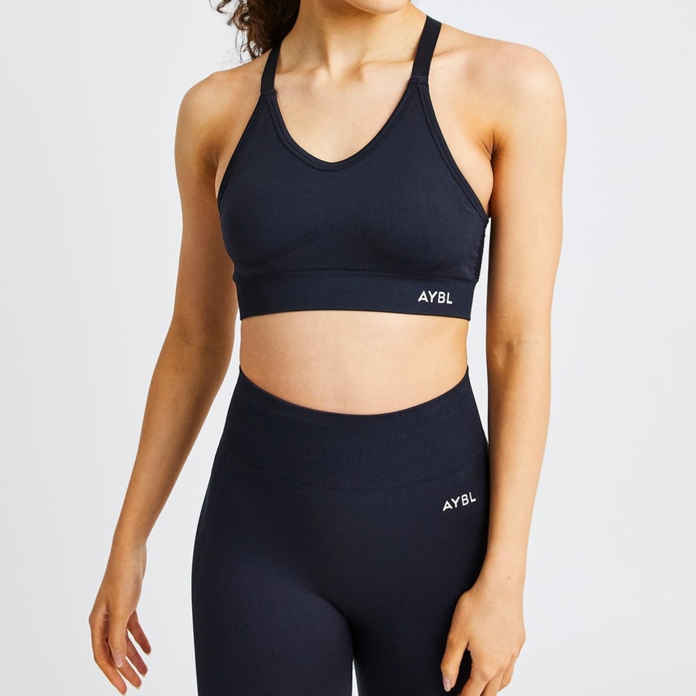AYBL Motion Seamless Cycling Shorts and Reform Seamless Sports Bra